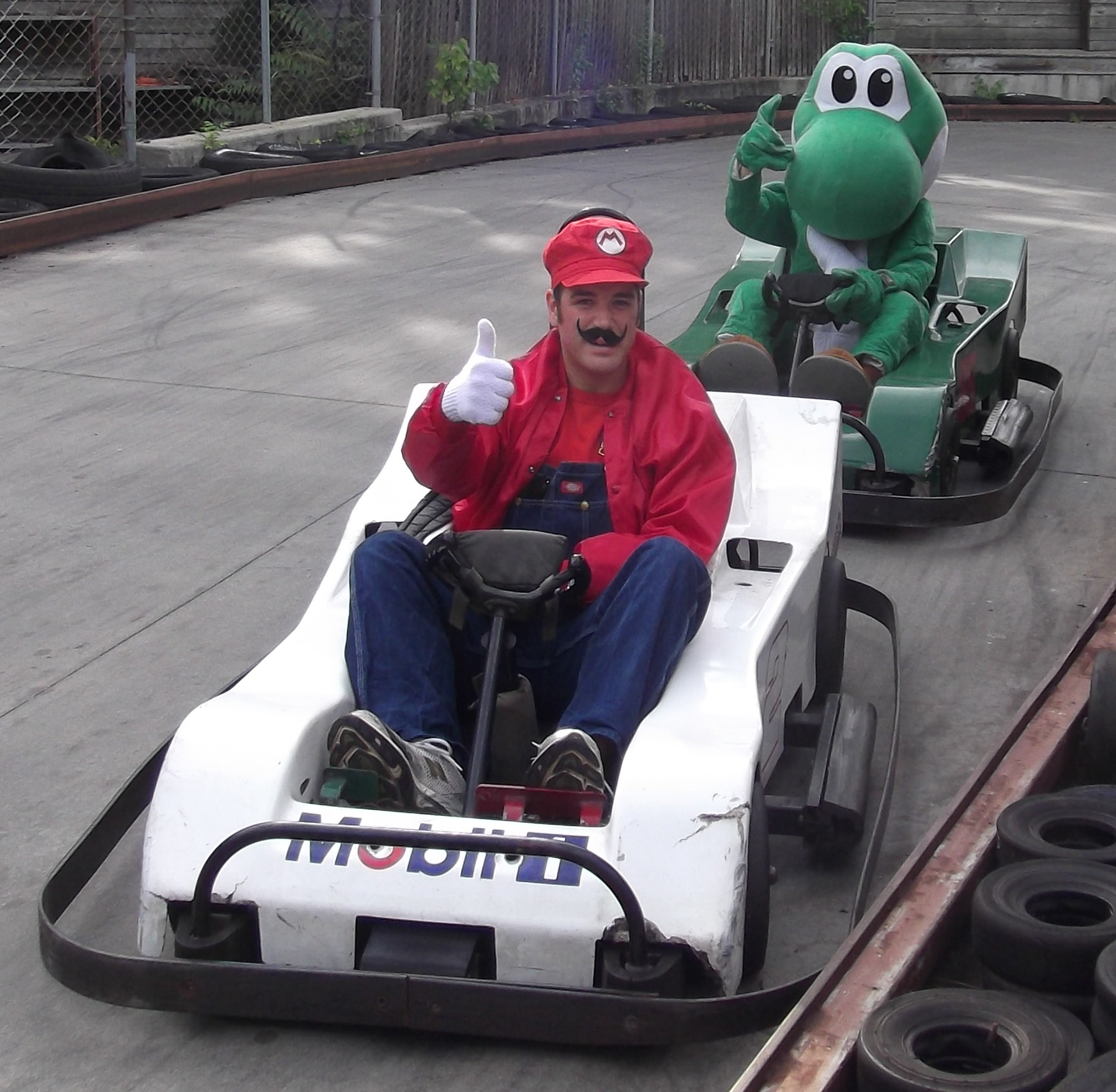 Mario racing